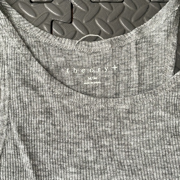 Theory Tank Top - Picture 3 of 5